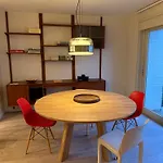 Apartamento Logies Maurice, Cosy En Gelegen Appartement, Gratis Prive Parking *