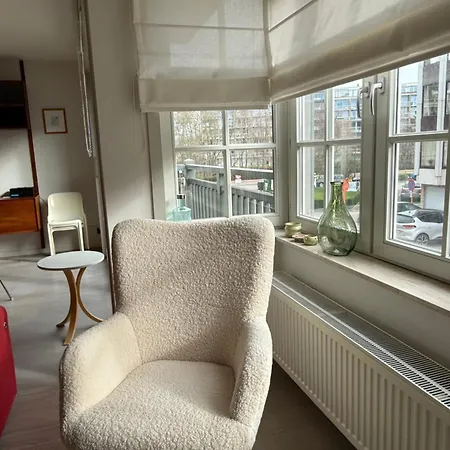 Logies Maurice, Cosy En Gelegen Appartement, Gratis Prive Parking