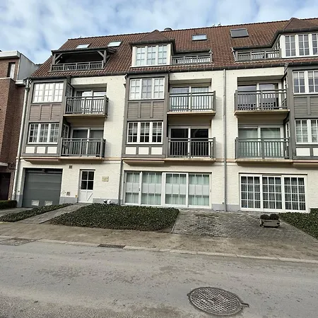 Logies Maurice, Cosy En Gelegen Appartement, Gratis Prive Parking